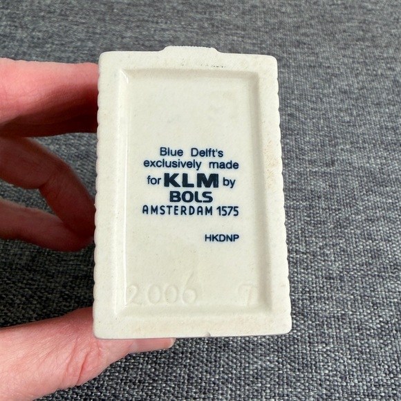KLM Airlines Vintage 2006 Bols Blue Delft Miniature Ceramic Church #7 EMPTY - Picture 6 of 12